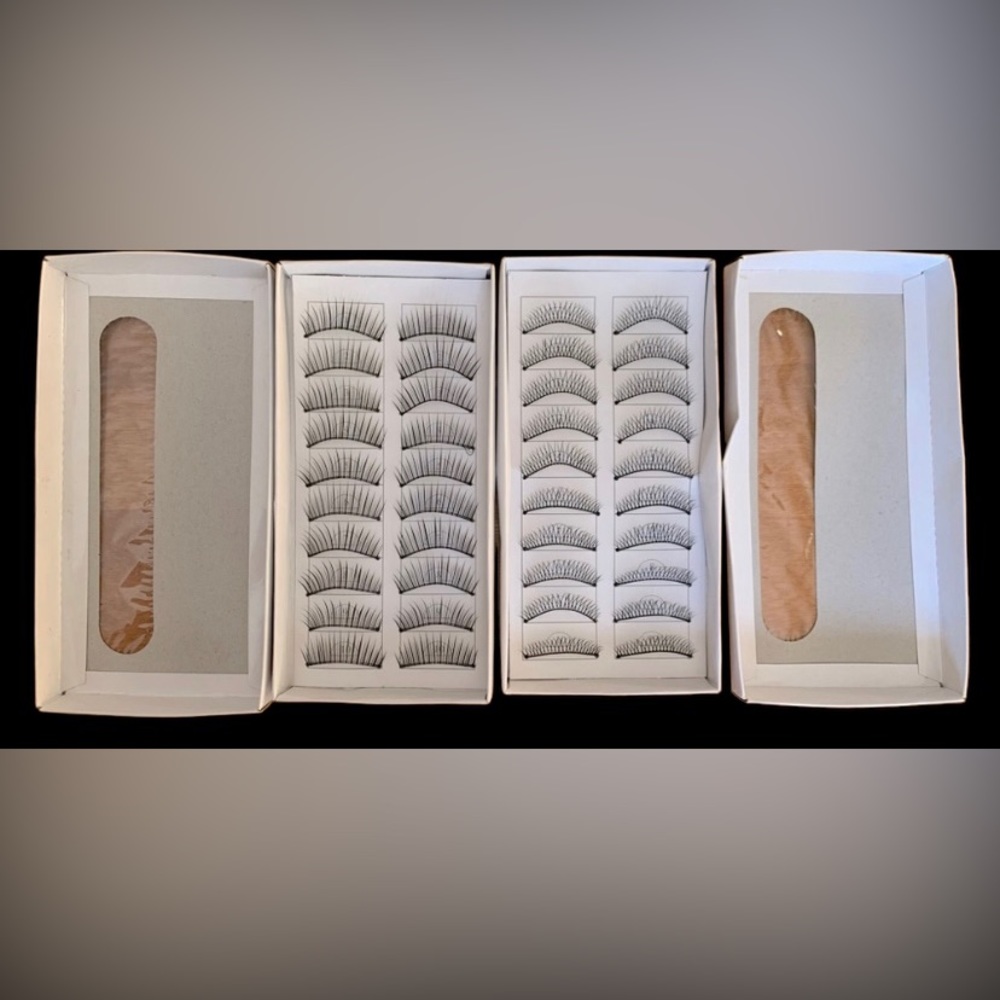 Fake eyelashes 4 boxes!!